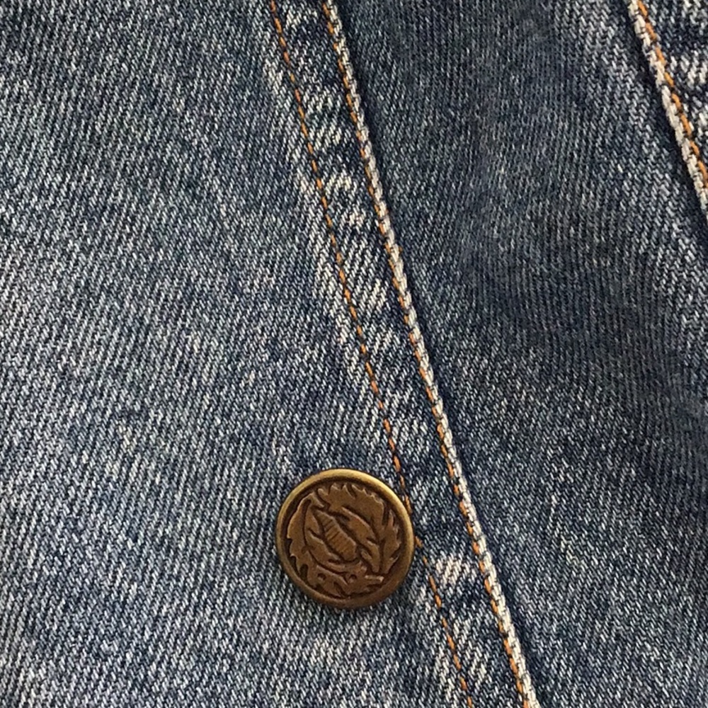 Jean jacket - Picture 11 of 12